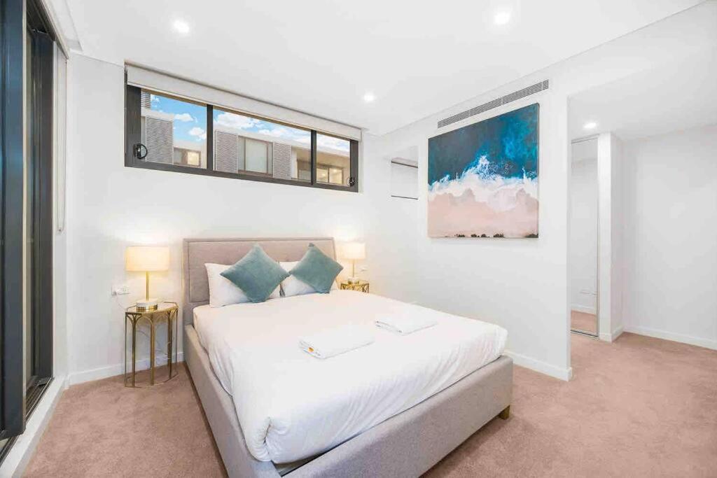 Luxury 3 Bedroom Apartment In Ryde Sydney Exterior photo
